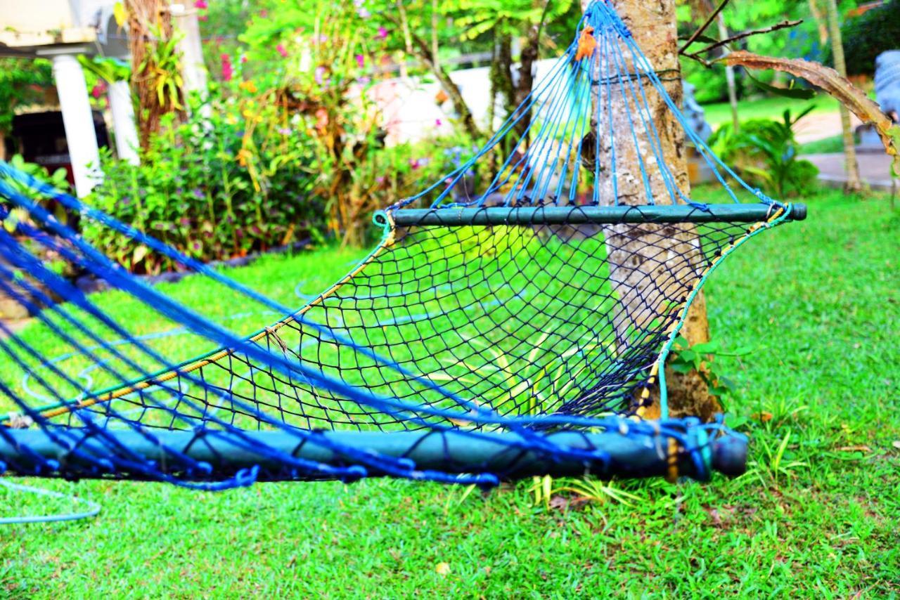 Little Villa Hotel Wadduwa Luaran gambar